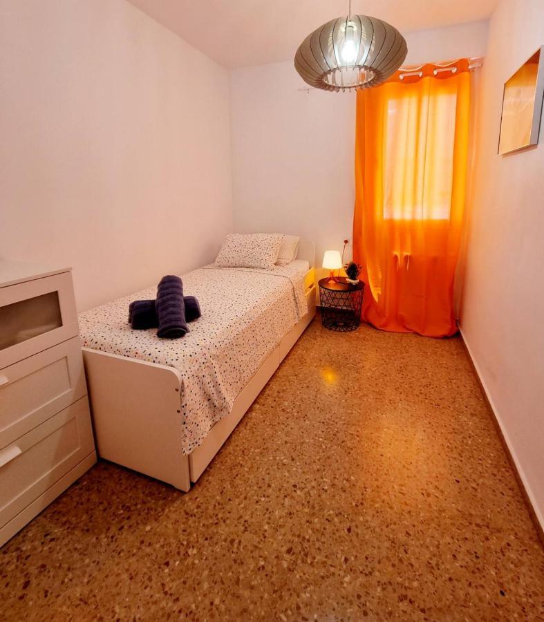 Lovely 4 Bed Flat Sagunto Екстериор снимка